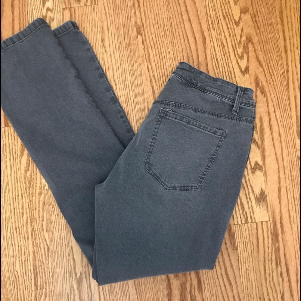 NWOT bandilno Gray jeans